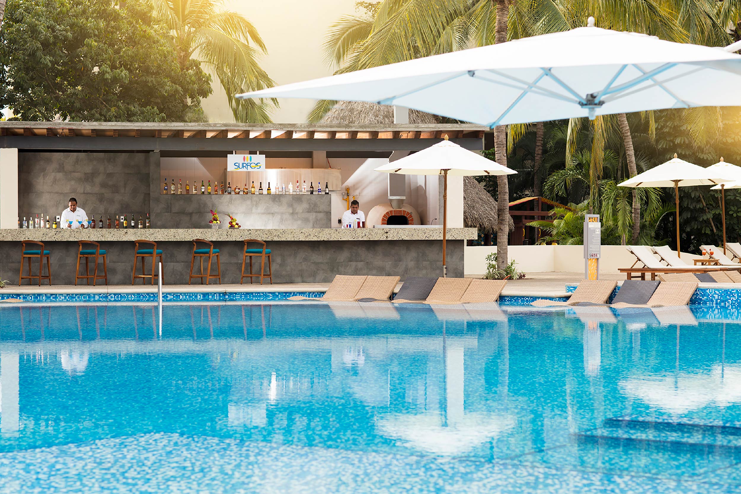 KGNV WEB Restaurant_Surfos snack bar